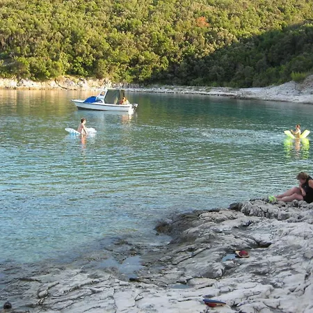 Vickovi Hébergement de vacances Rakalj